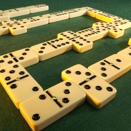 Tìm hiểu cách chơi domino luôn thắng cao